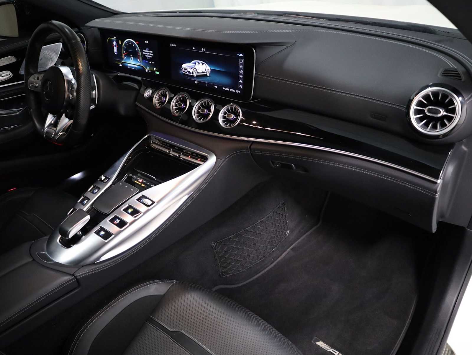 Thumbnail: 2020 Mercedes-Benz AMG GT - 6