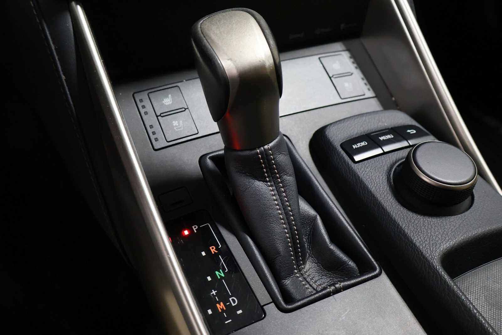 Thumbnail: 2016 Lexus IS - 26