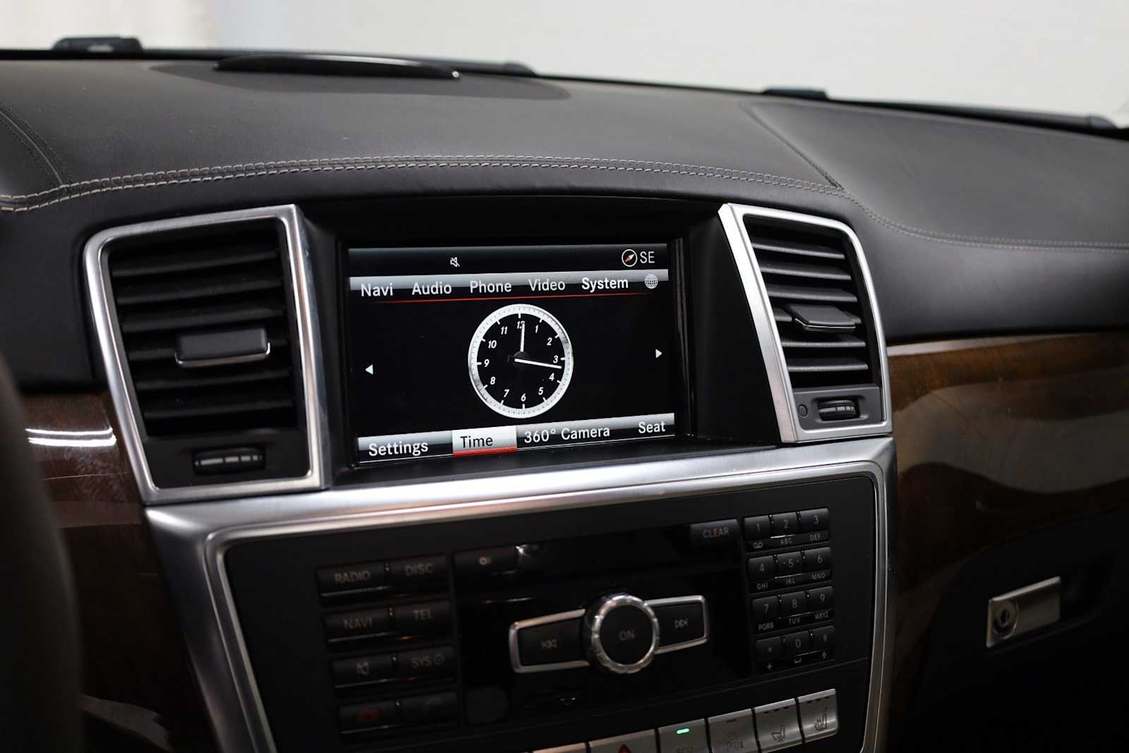 Thumbnail: 2014 Mercedes-Benz M-Class - 28