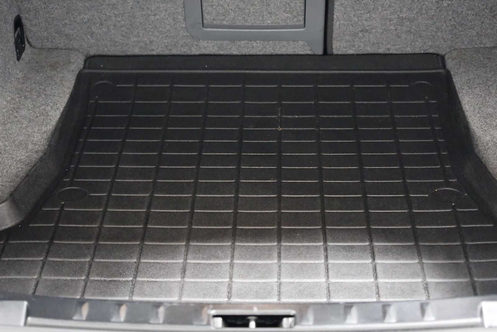 Thumbnail: 2013 BMW M3 - 36