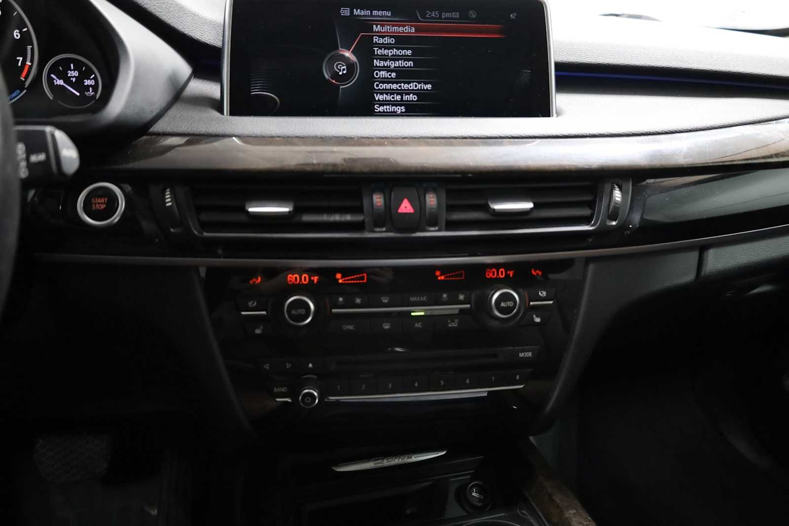 2016 BMW X5 xDrive40e 29