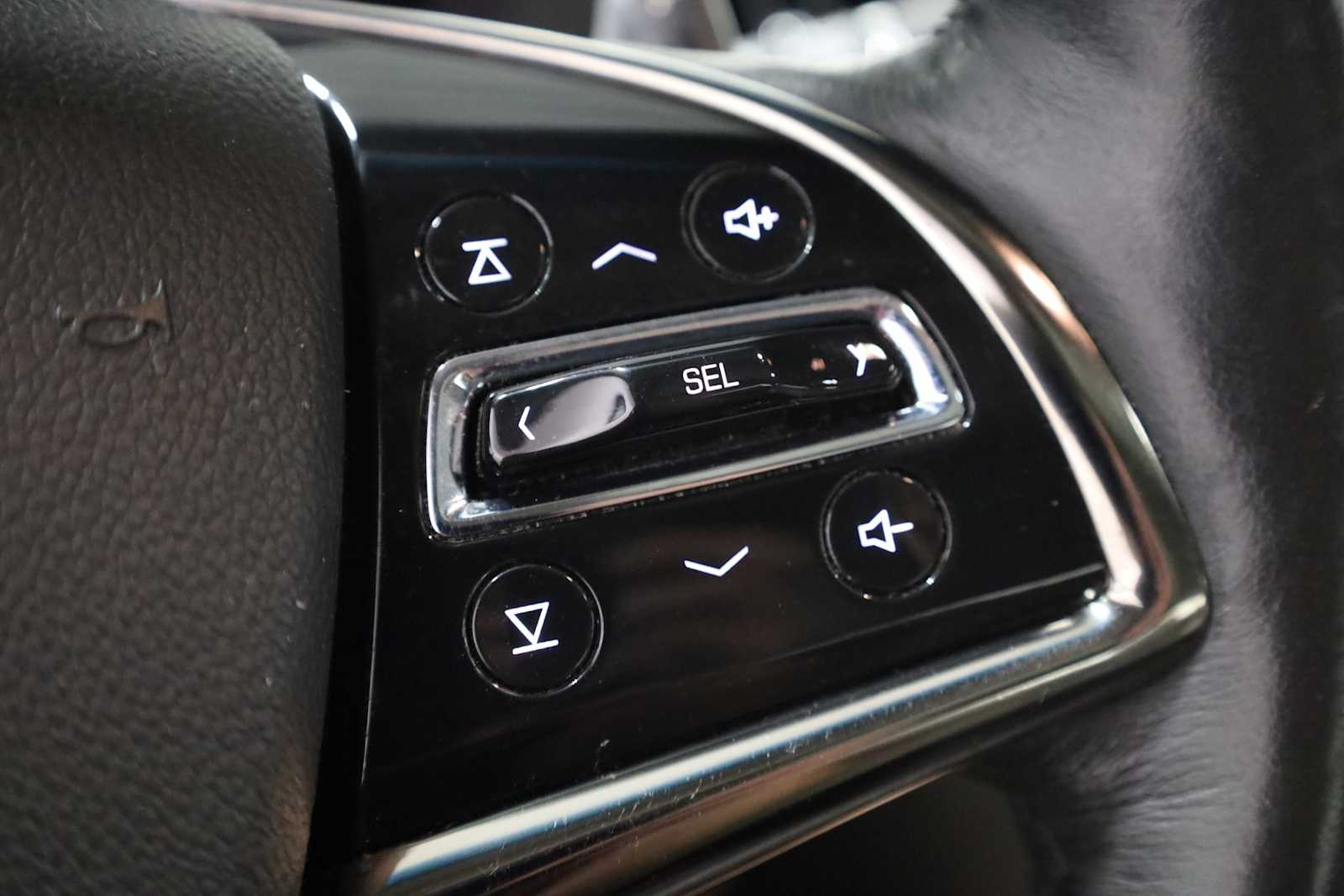 Thumbnail: 2015 Cadillac ATS - 25