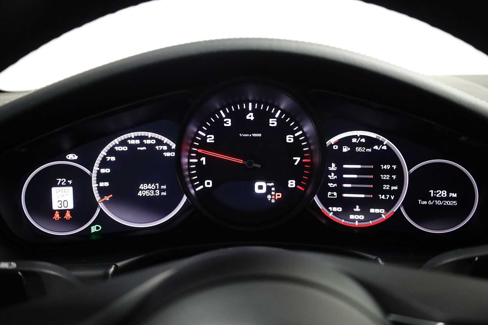 Thumbnail: 2023 Porsche Panamera - 24