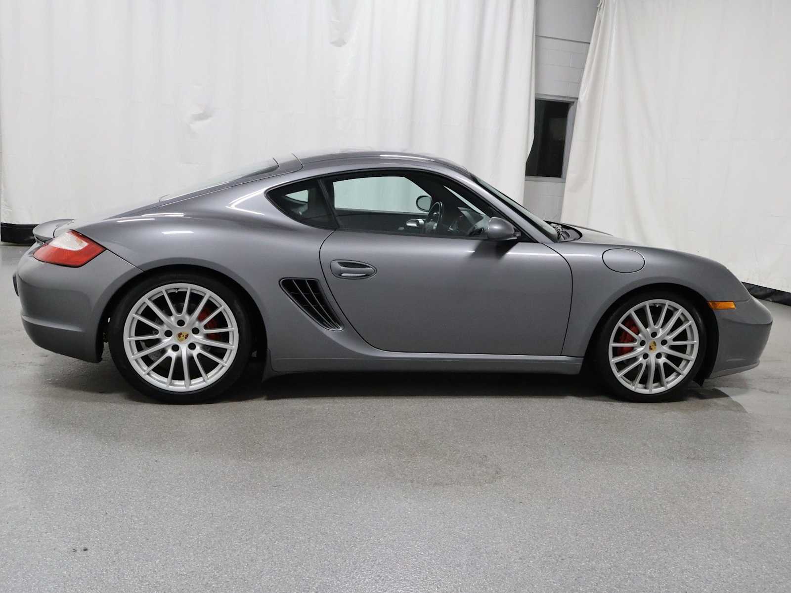 Thumbnail: 2006 Porsche Cayman - 9