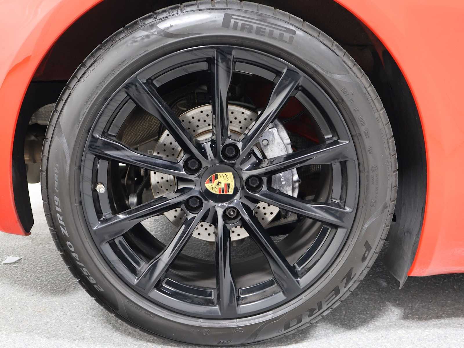 Thumbnail: 2018 Porsche 718 Cayman - 31
