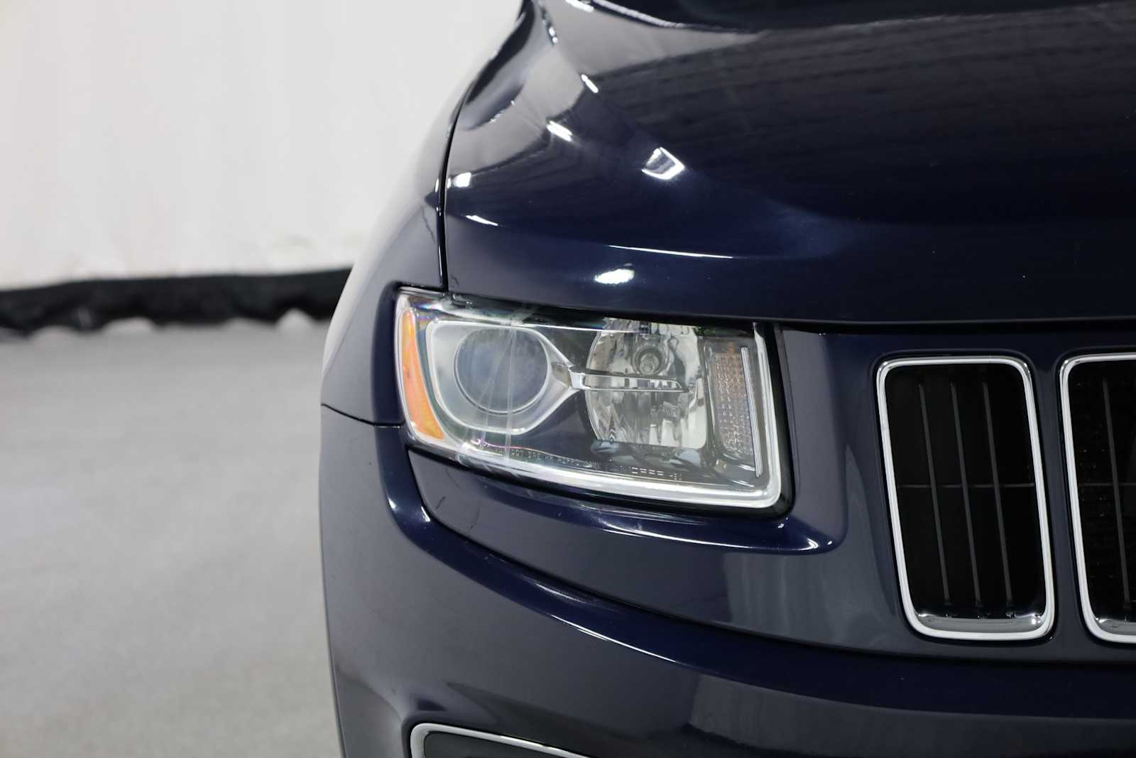 2016 Jeep Grand Cherokee Limited Edition 23