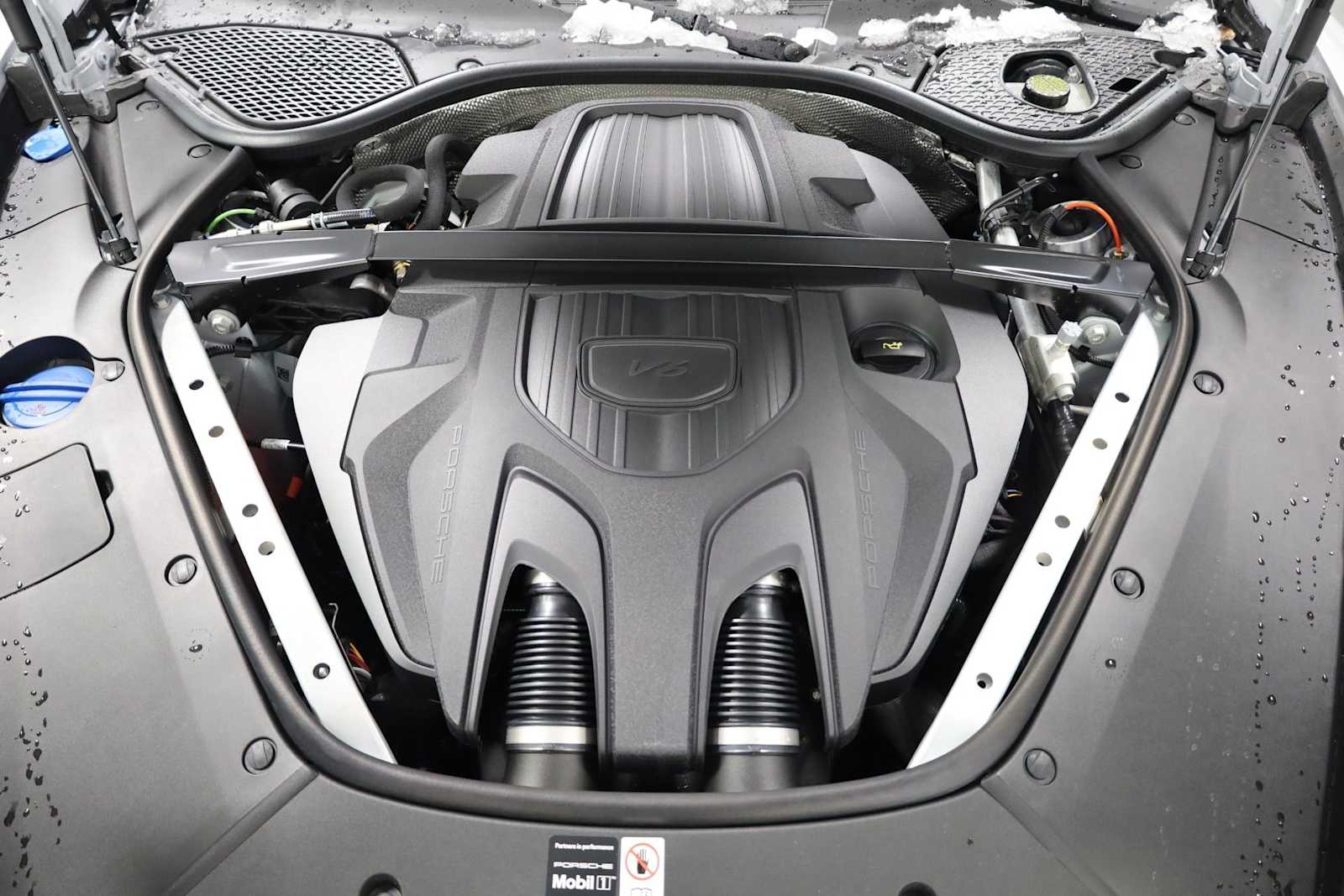 Thumbnail: 2026 Porsche Panamera - 41