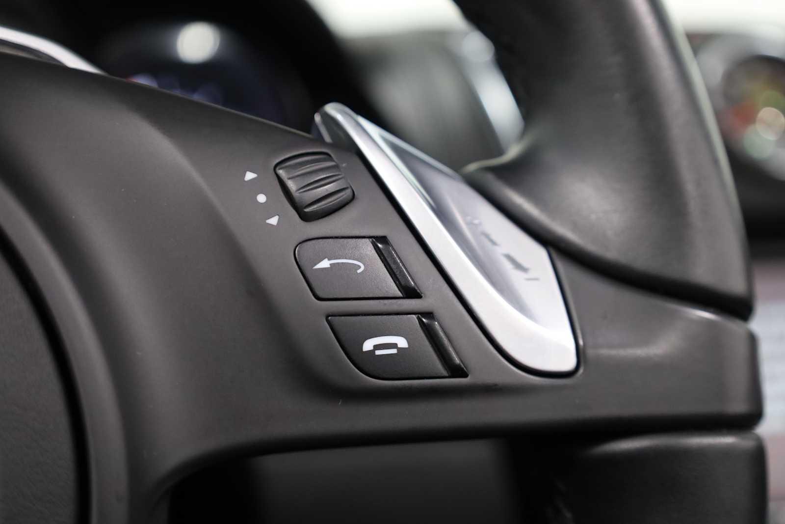 Thumbnail: 2013 Porsche Boxster - 27