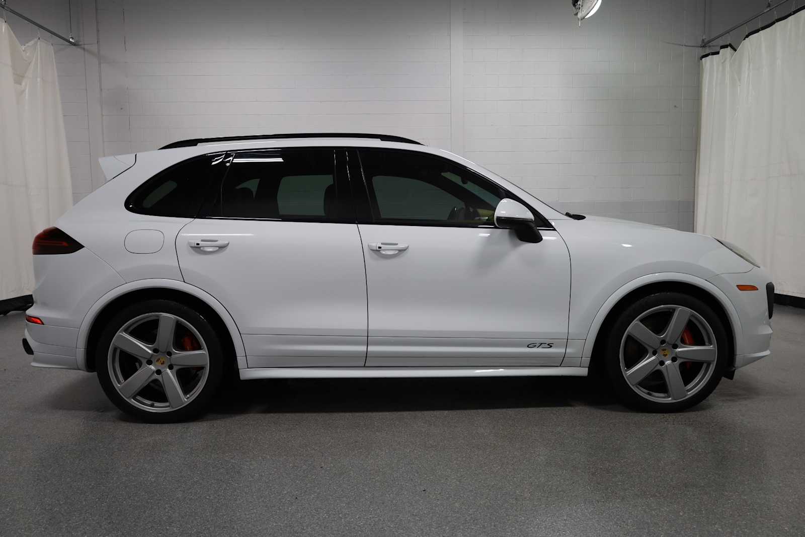 Thumbnail: 2018 Porsche Cayenne - 7