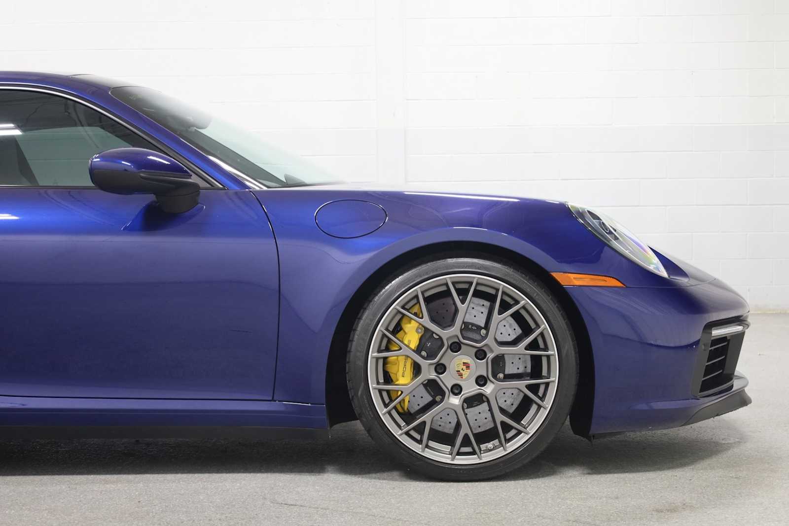 Thumbnail: 2020 Porsche 911 - 11