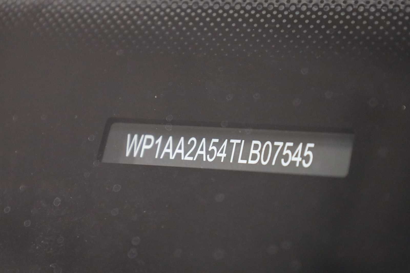 Thumbnail: 2026 Porsche Macan - 44