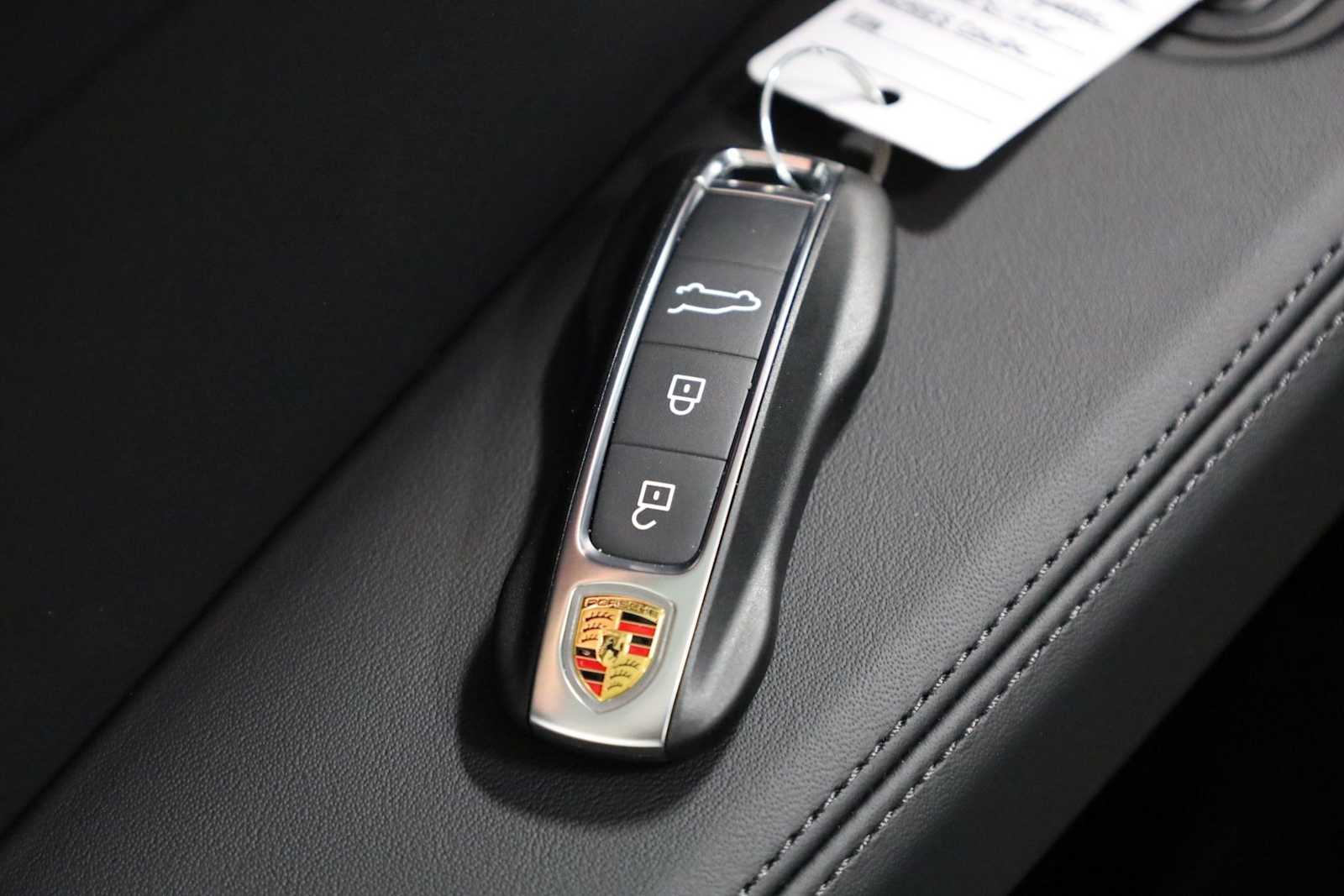 Thumbnail: 2026 Porsche  - 43