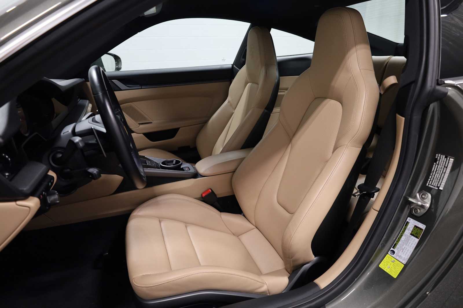 Thumbnail: 2024 Porsche 911 - 5