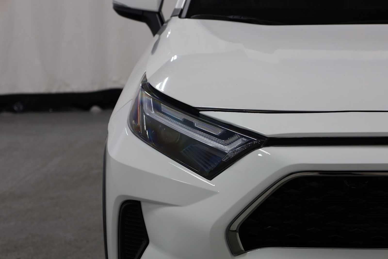 Thumbnail: 2024 Toyota RAV4 - 15