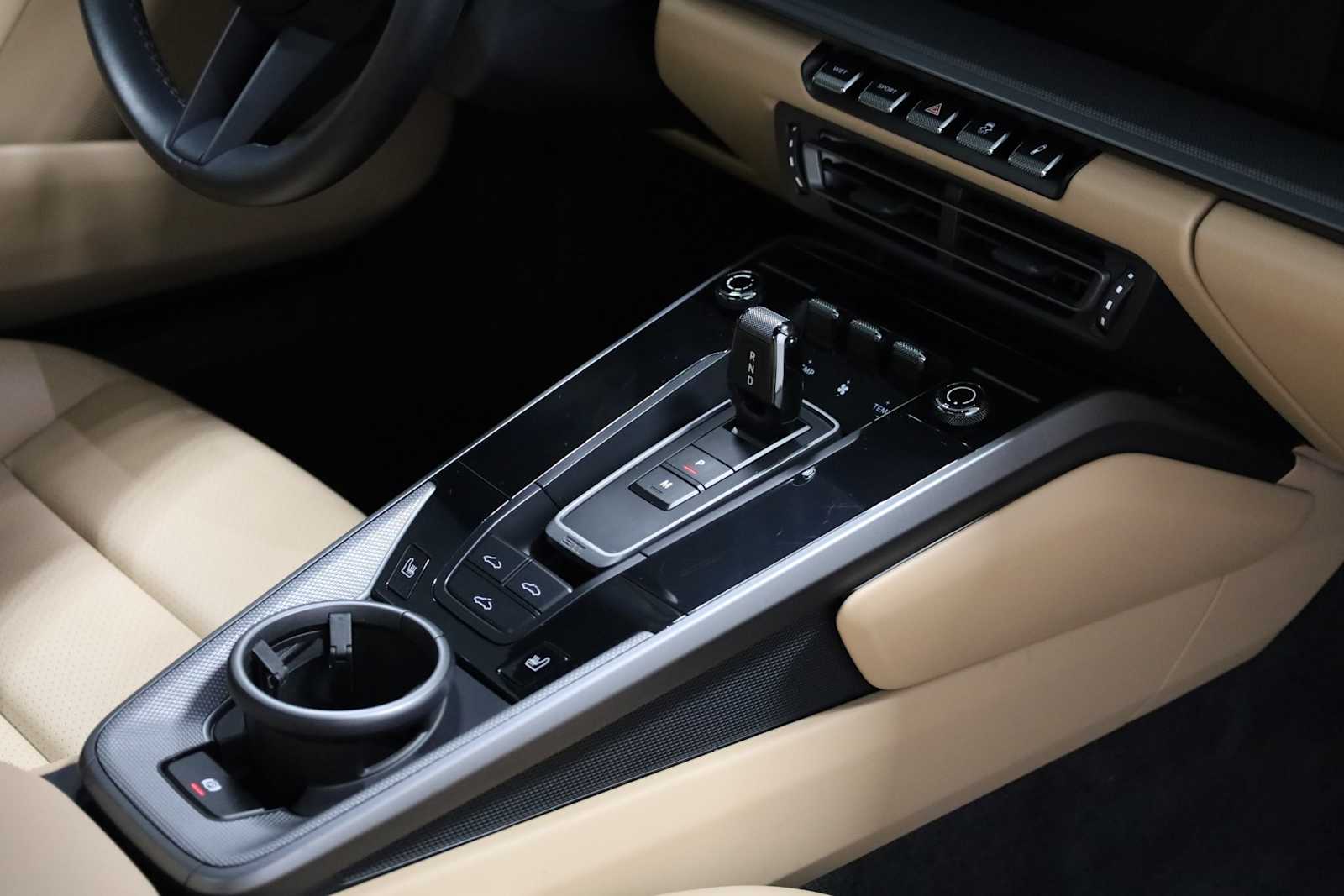 Thumbnail: 2024 Porsche 911 - 20