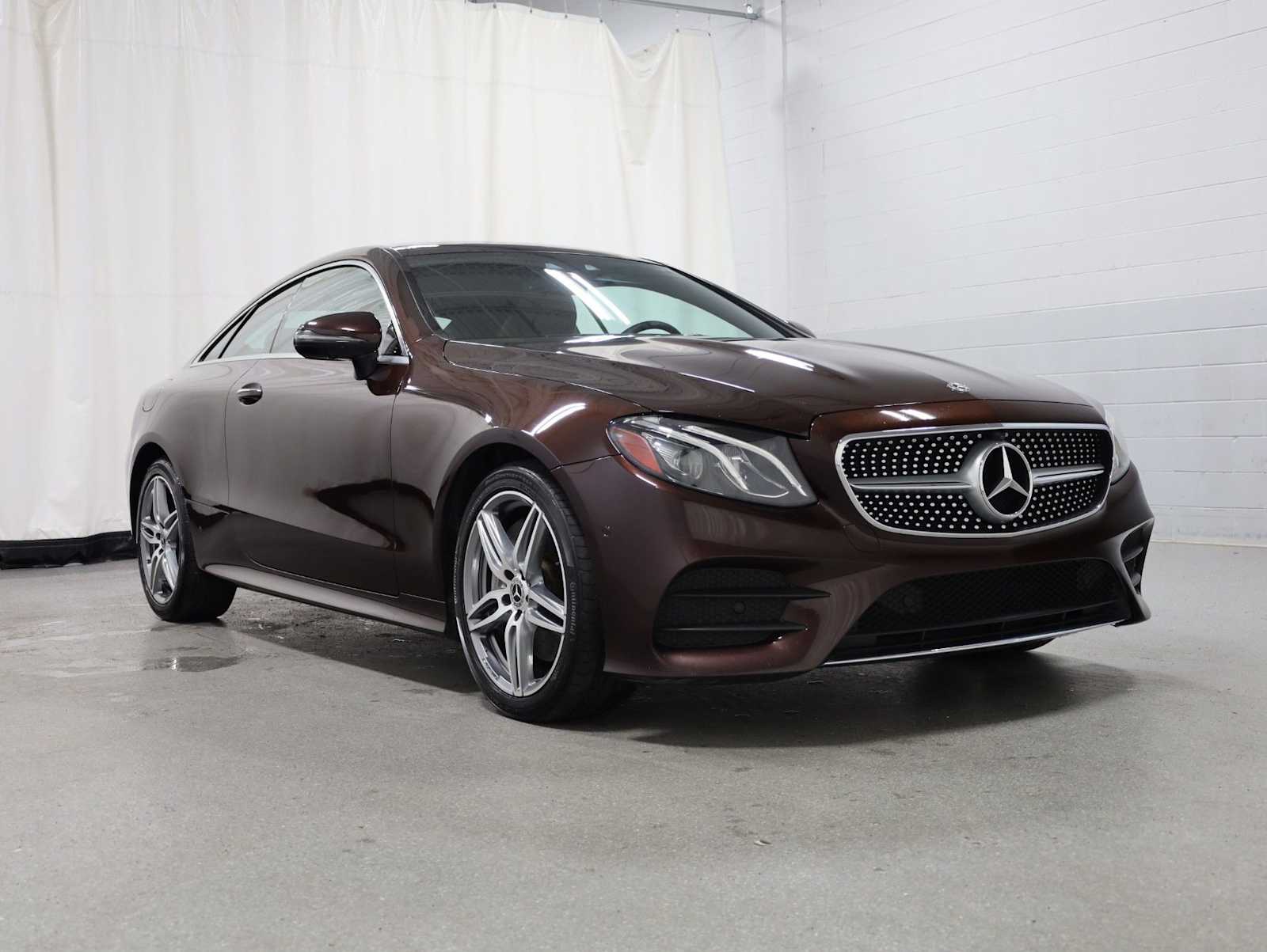 Thumbnail: 2020 Mercedes-Benz E-Class - 14