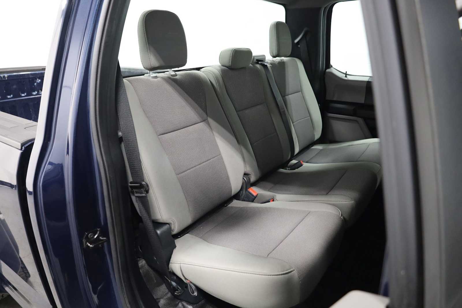 Thumbnail: 2020 Ford F-350 - 32