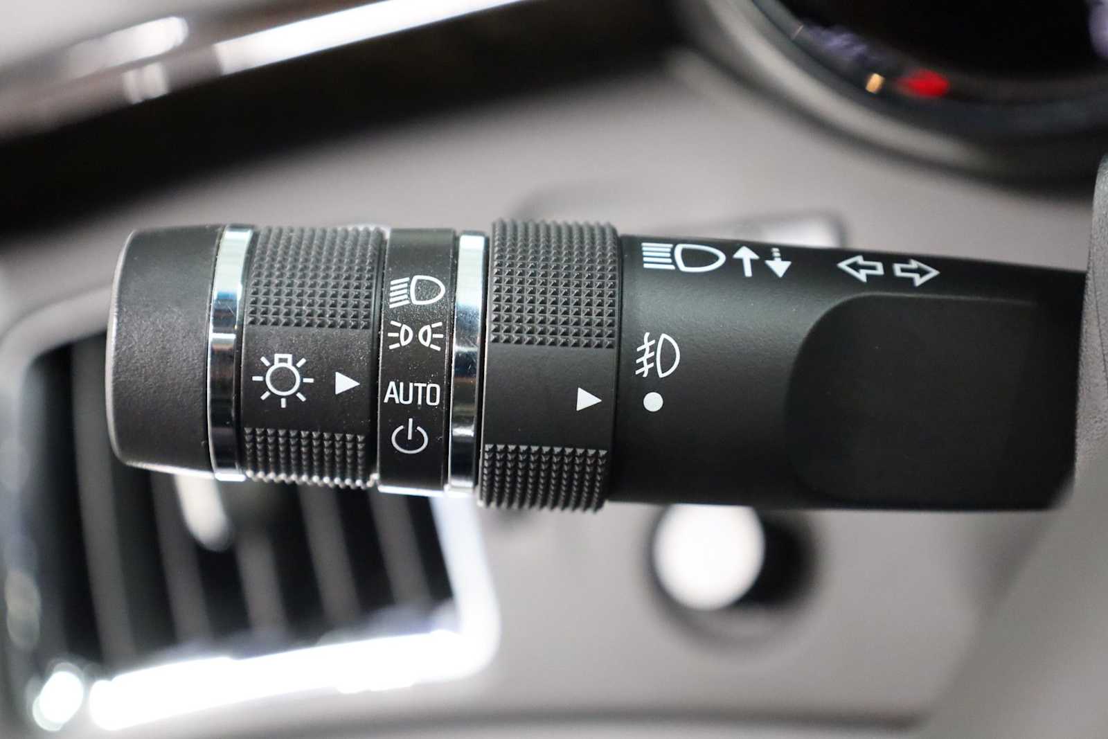 Thumbnail: 2011 Cadillac CTS - 31