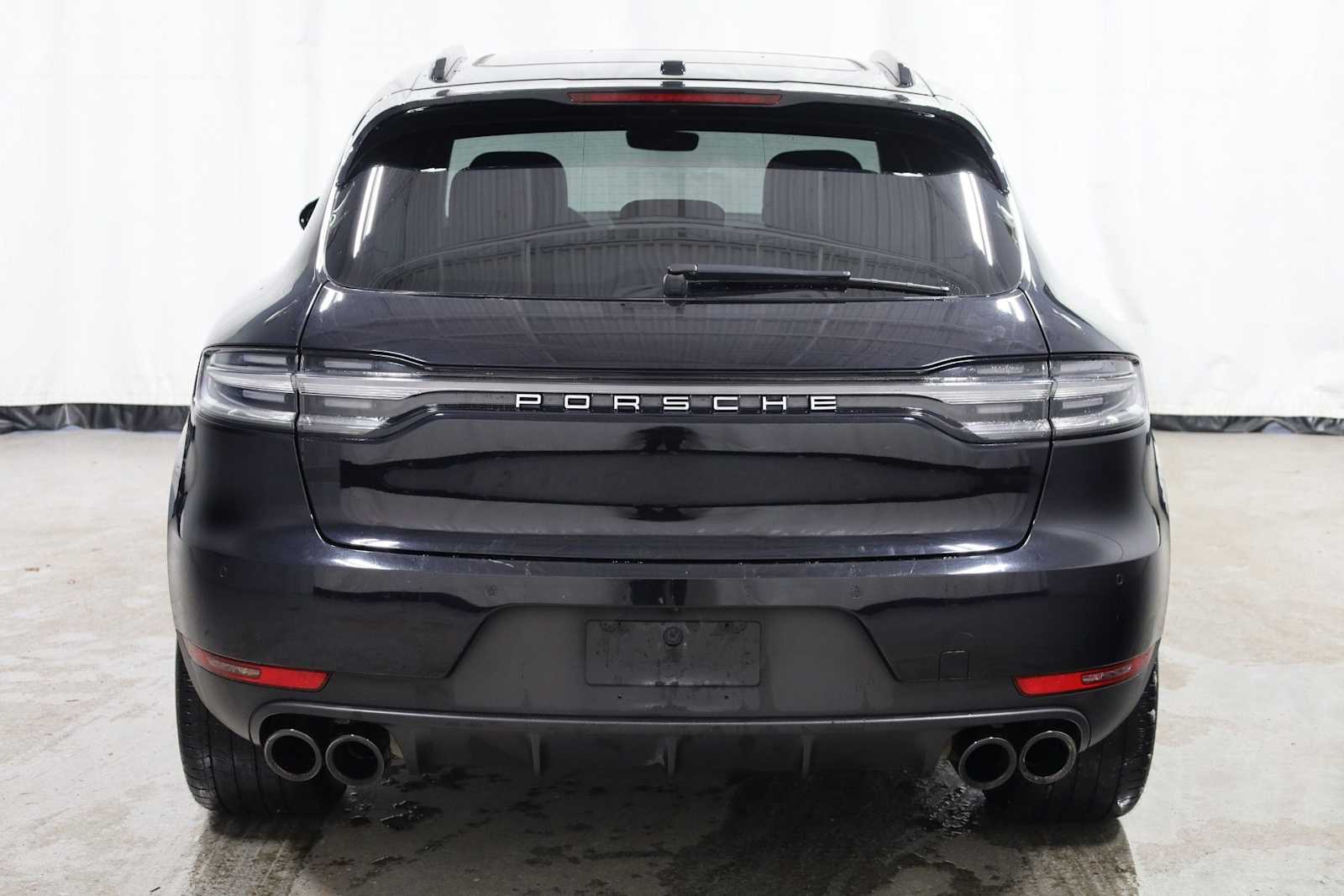 Thumbnail: 2020 Porsche Macan - 7