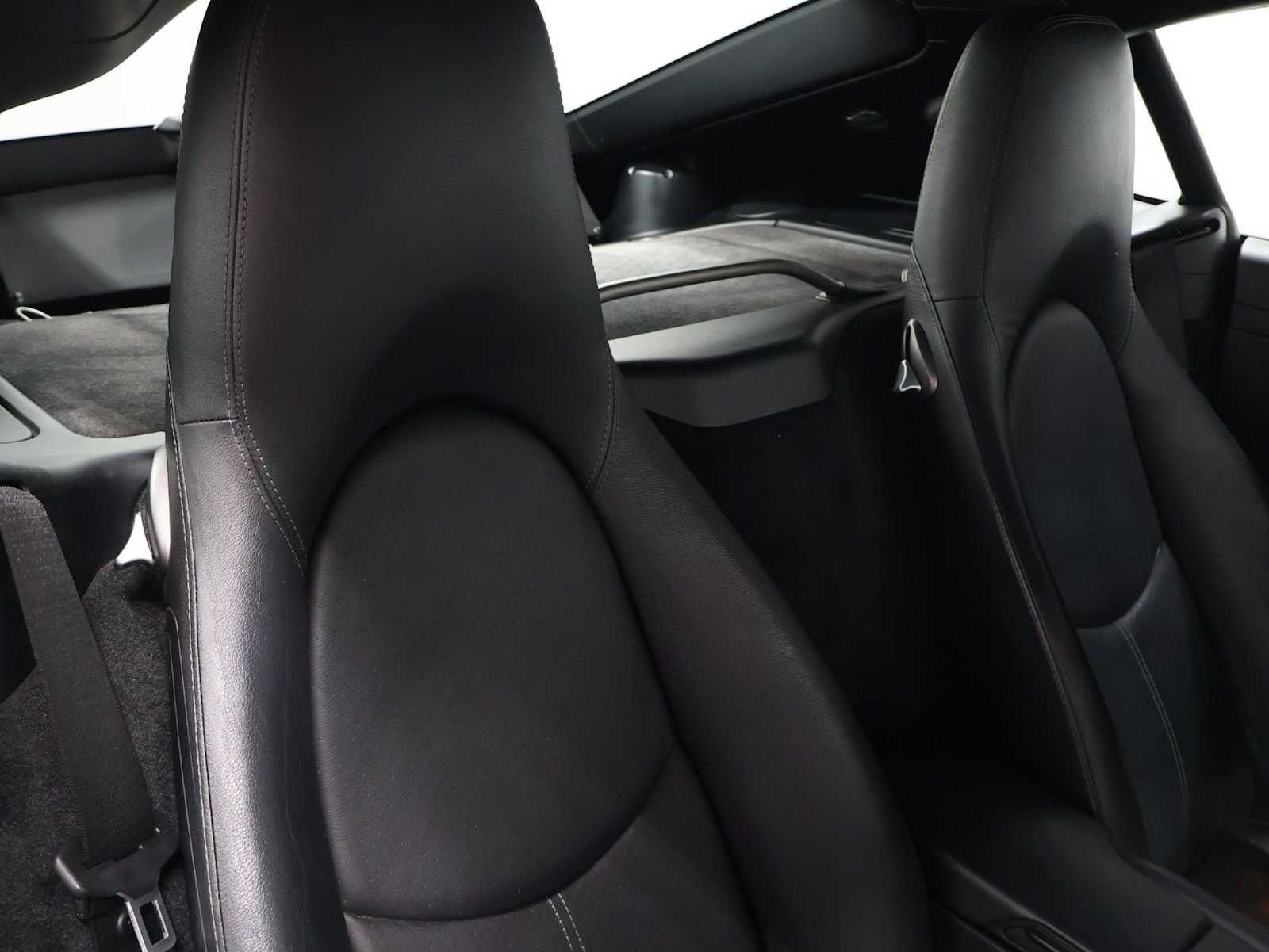 Thumbnail: 2006 Porsche Cayman - 18