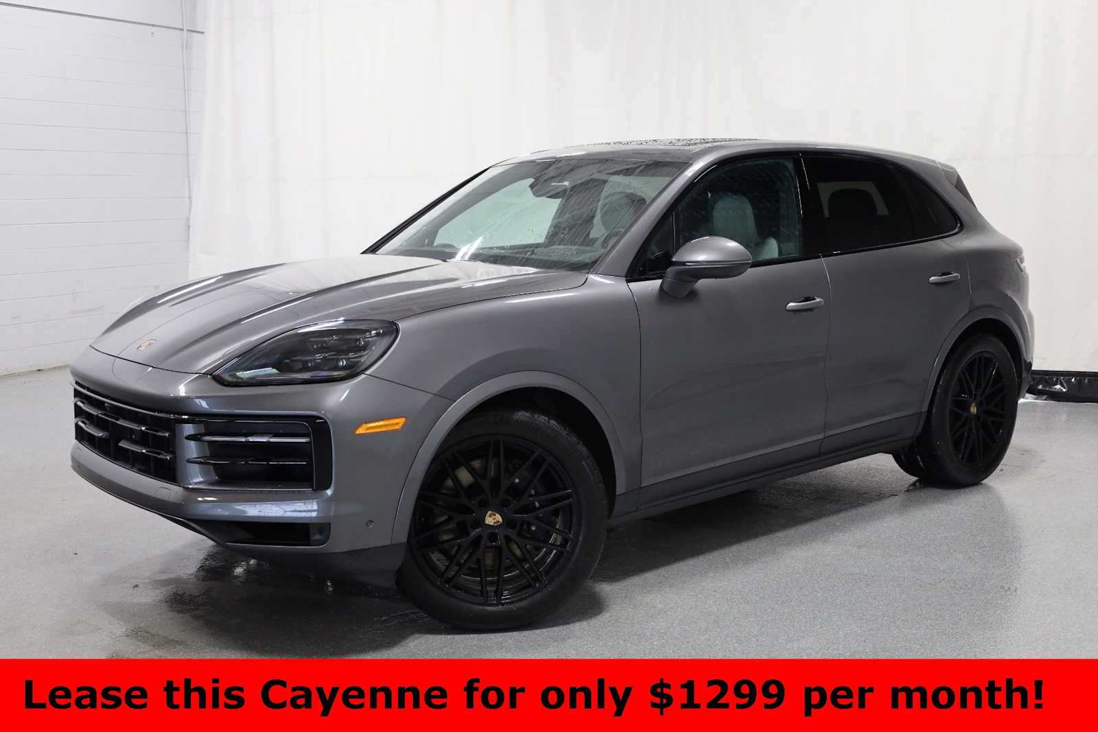 Thumbnail: 2025 Porsche Cayenne - 1