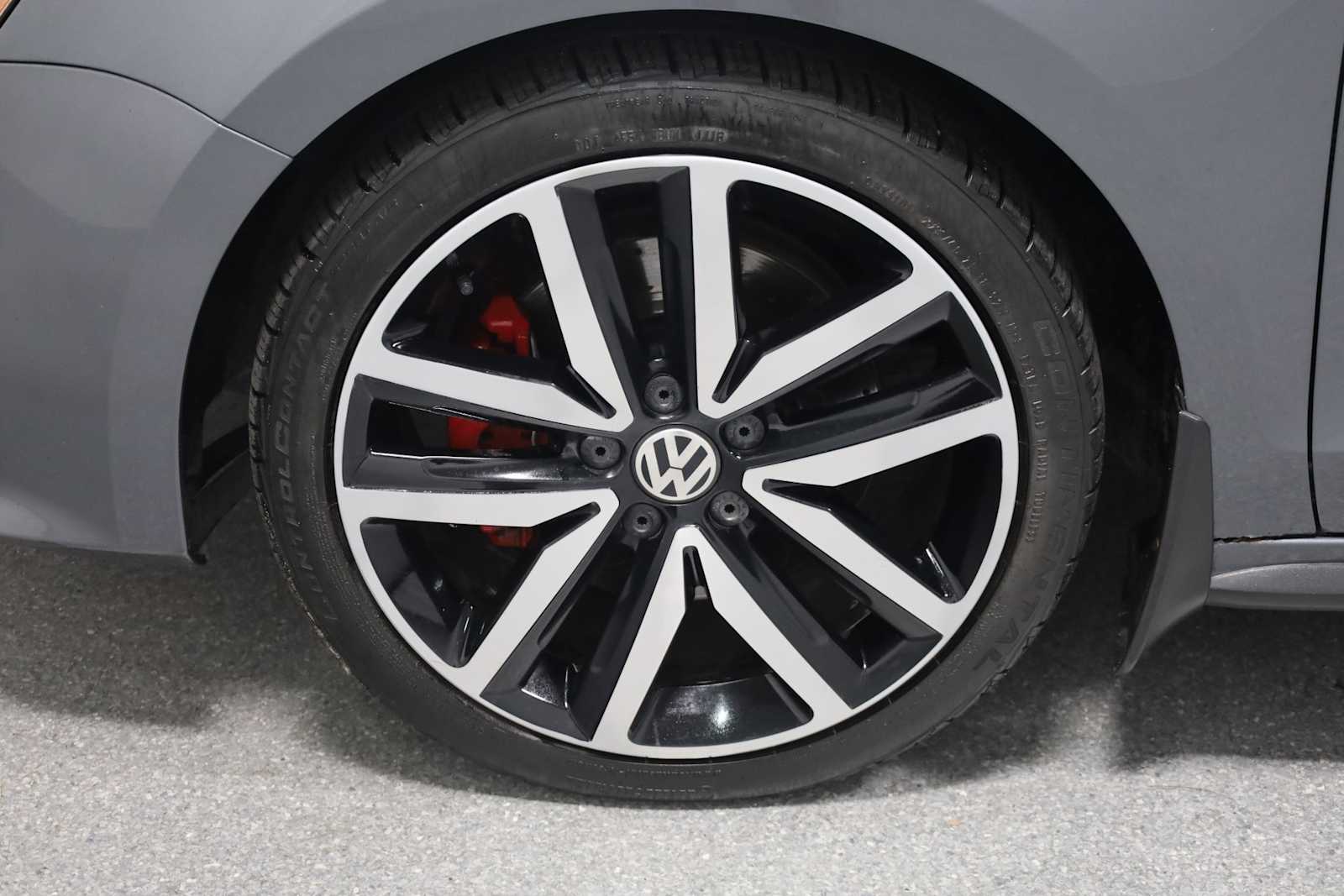 Thumbnail: 2014 Volkswagen Jetta - 36
