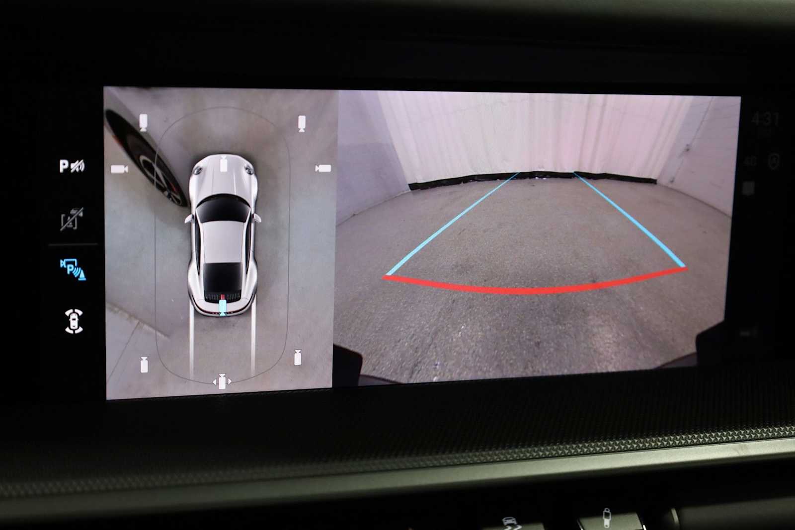 Thumbnail: 2026 Porsche 911 - 33