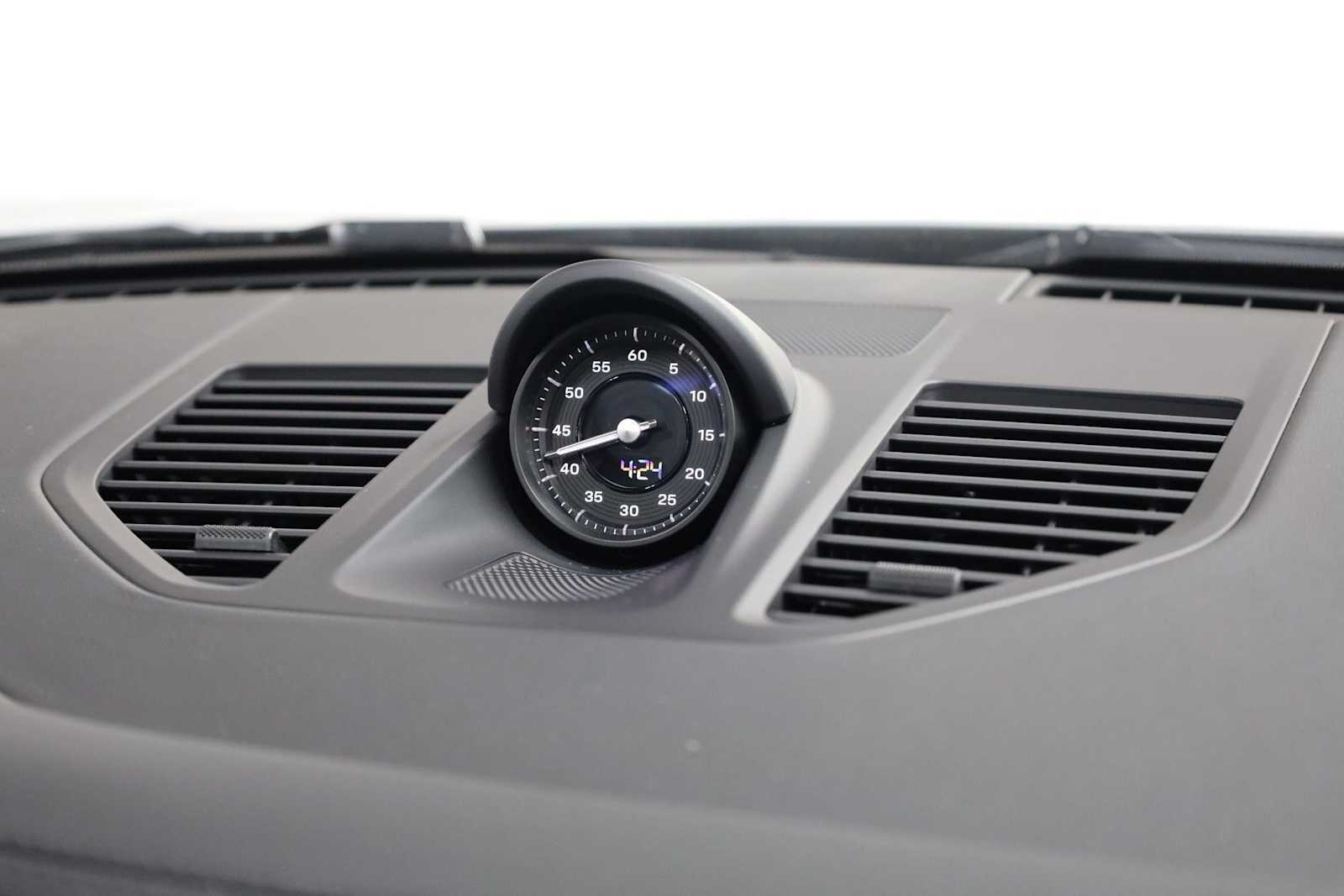 Thumbnail: 2026 Porsche 911 - 23