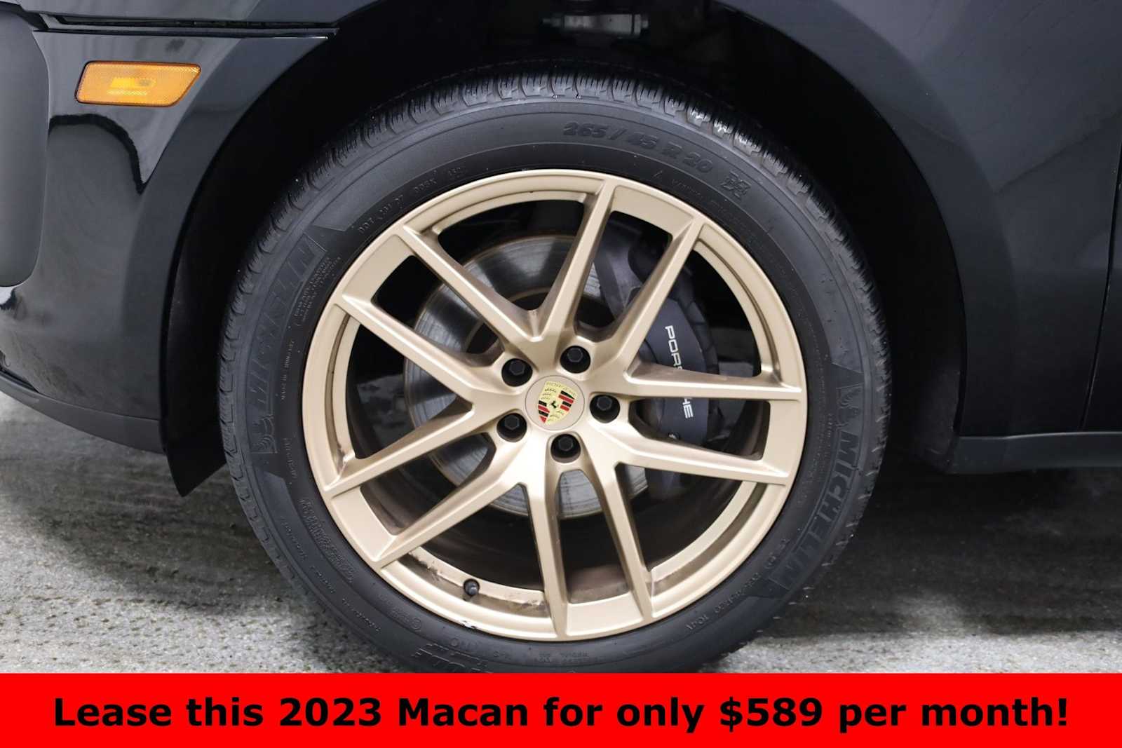 Thumbnail: 2023 Porsche Macan - 40