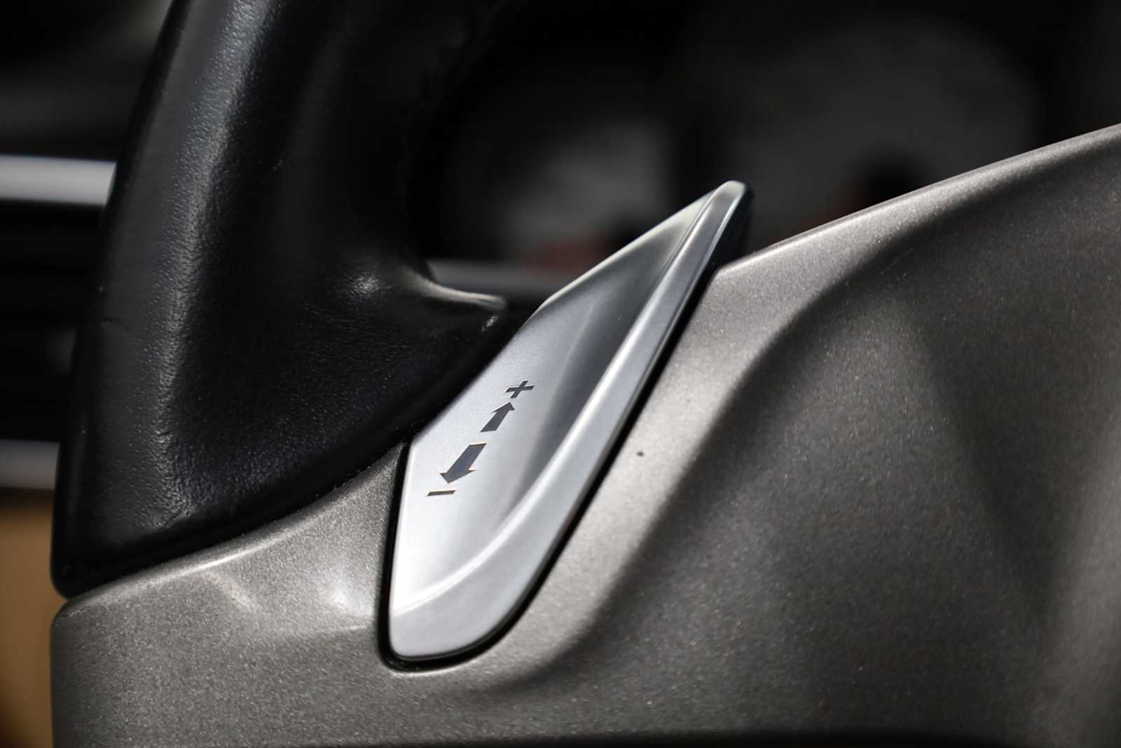 Thumbnail: 2009 Porsche 911 - 25