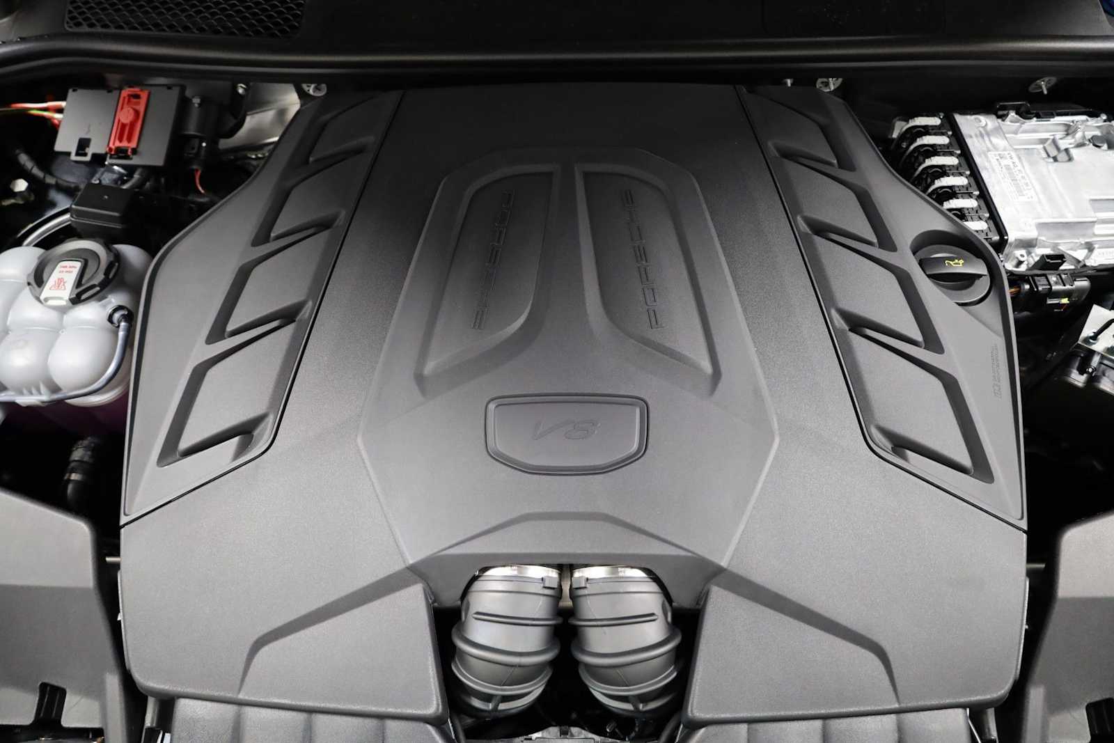 Thumbnail: 2026 Porsche Cayenne - 42