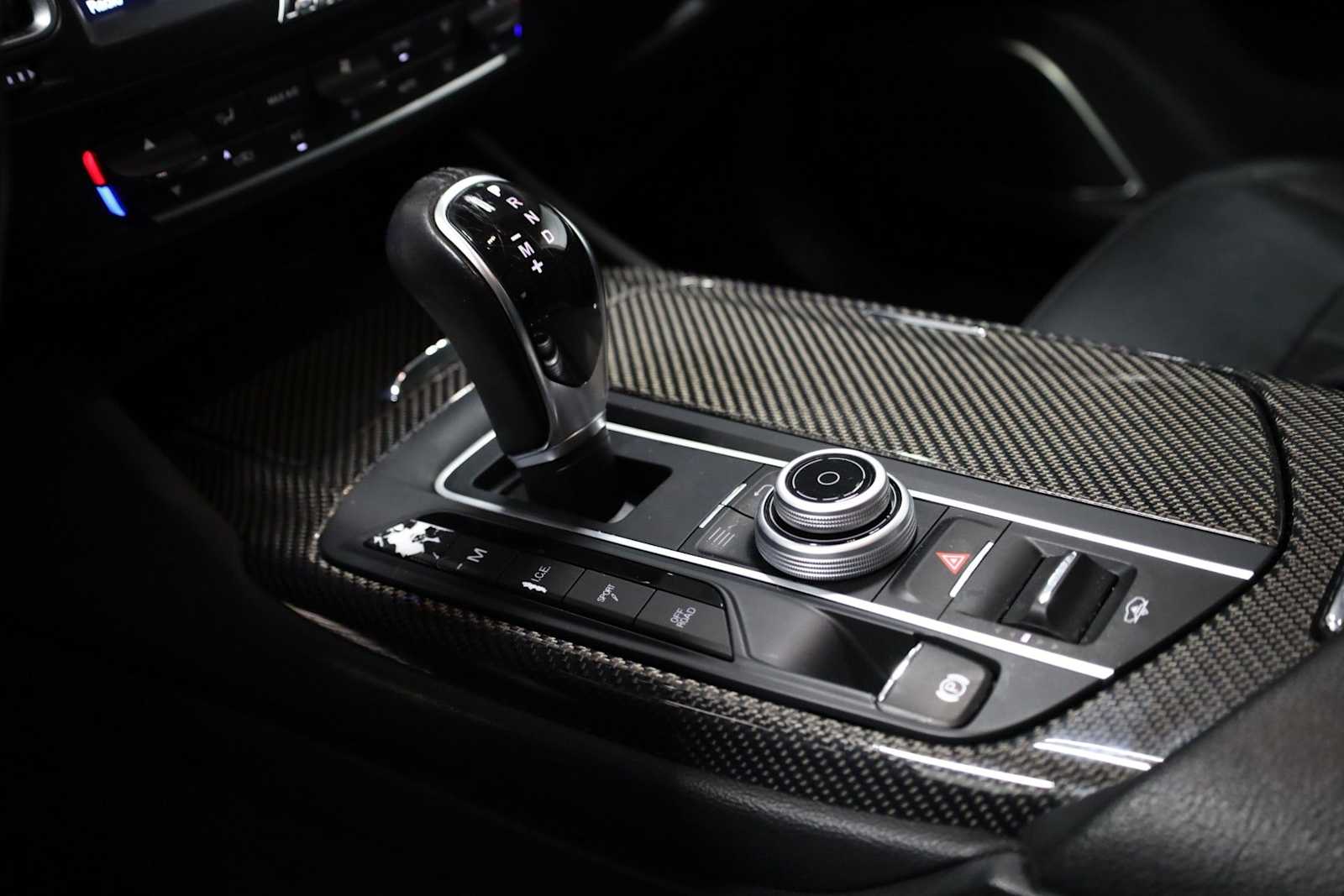 Thumbnail: 2017 Maserati Levante - 29