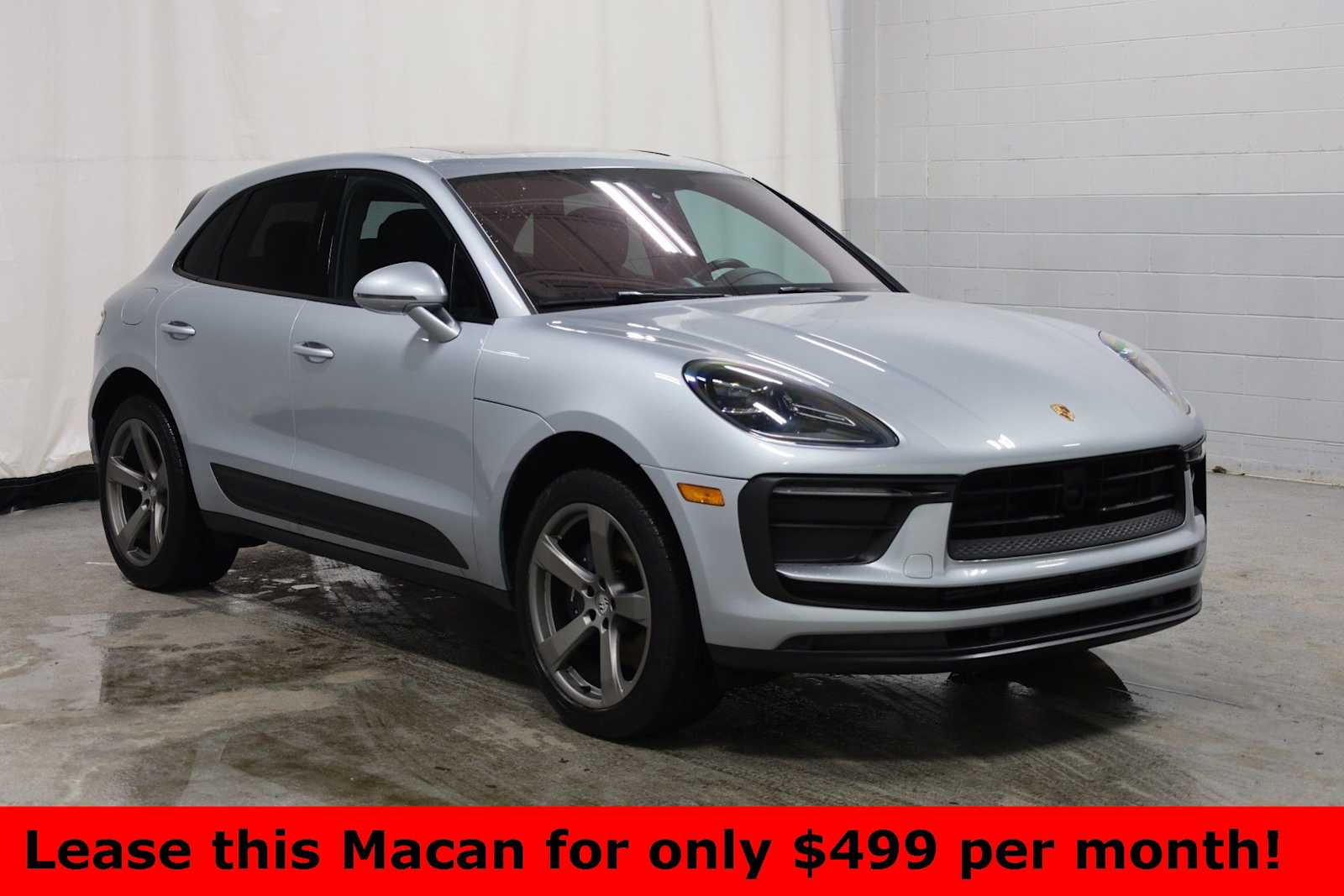 Thumbnail: 2023 Porsche Macan - 13