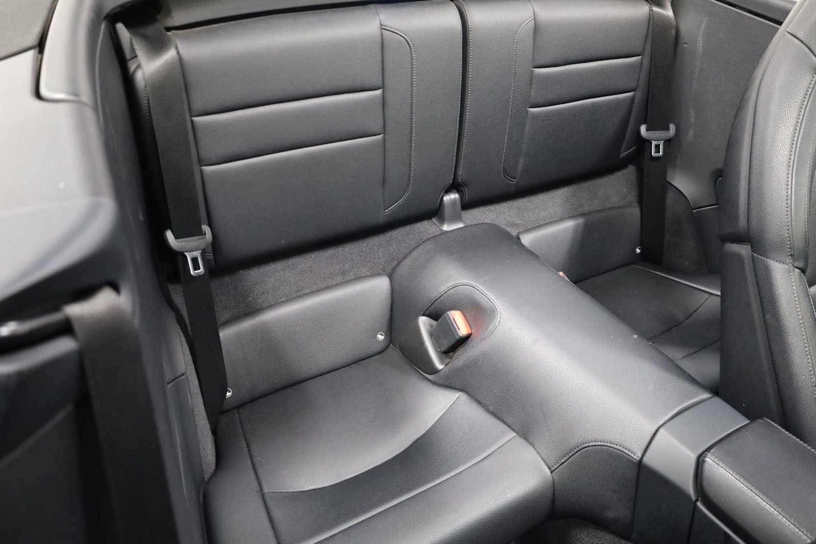 Thumbnail: 2022 Porsche 911 - 36