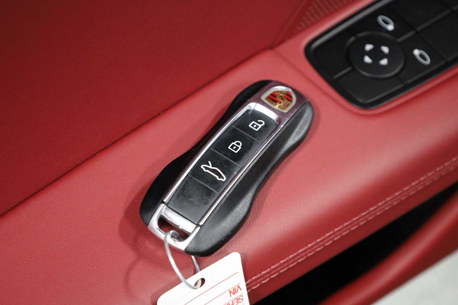 Thumbnail: 2024 Porsche 911 - 35