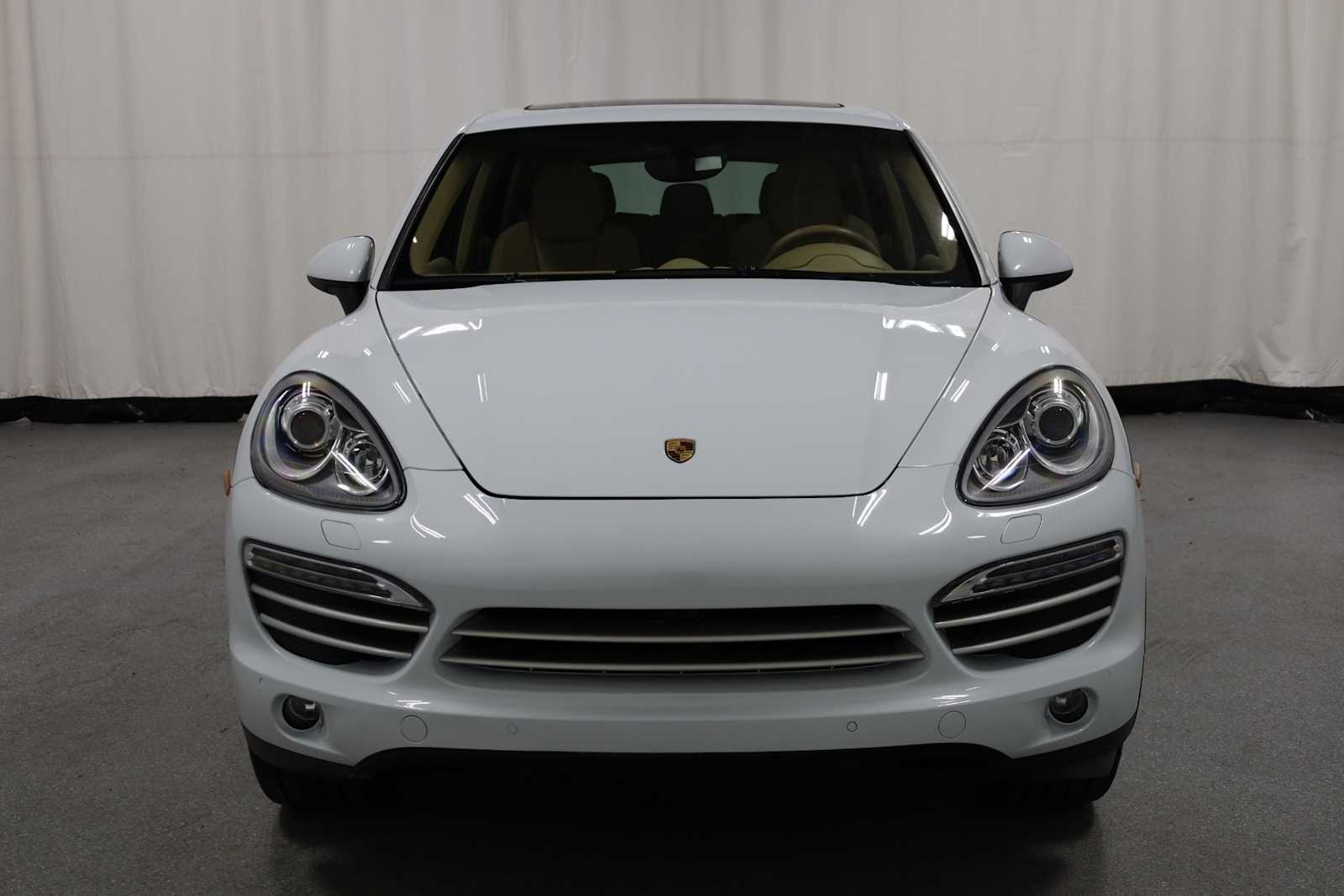 Thumbnail: 2014 Porsche Cayenne - 14