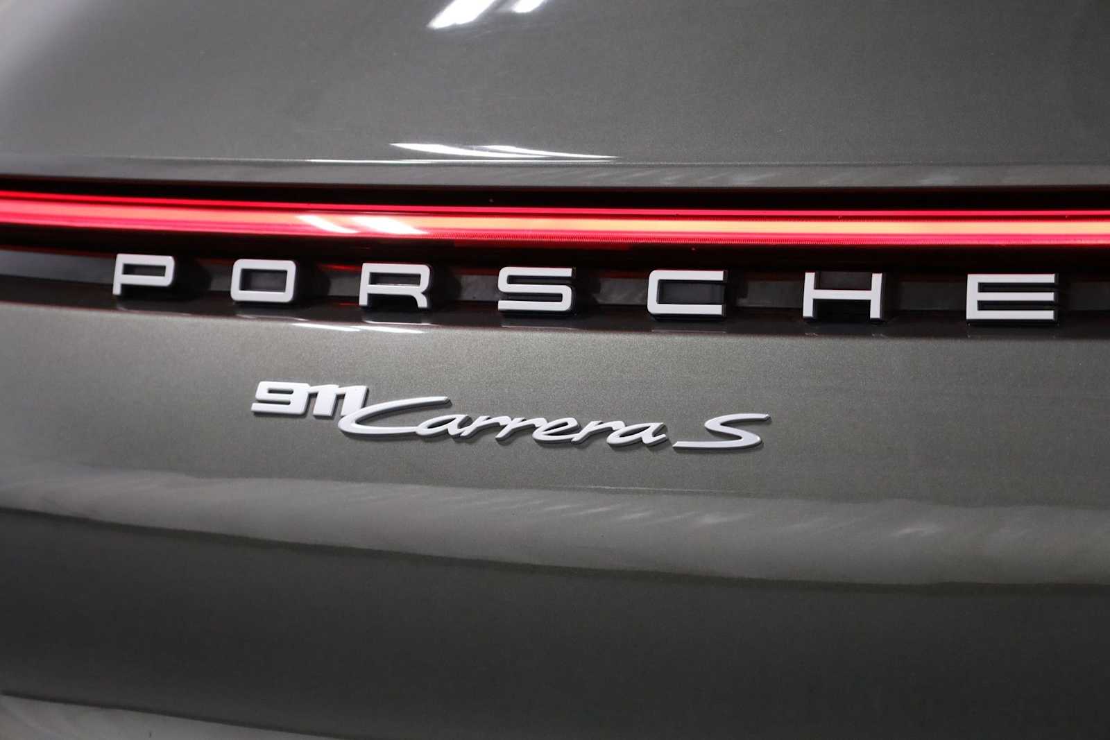 Thumbnail: 2024 Porsche 911 - 8