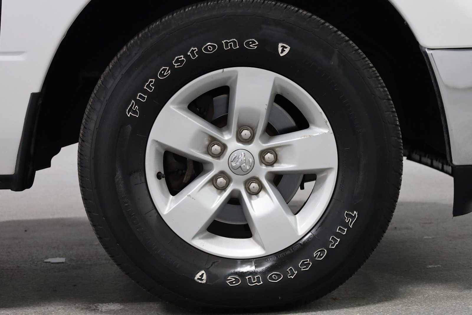 Thumbnail: 2019 RAM 1500 Classic - 12