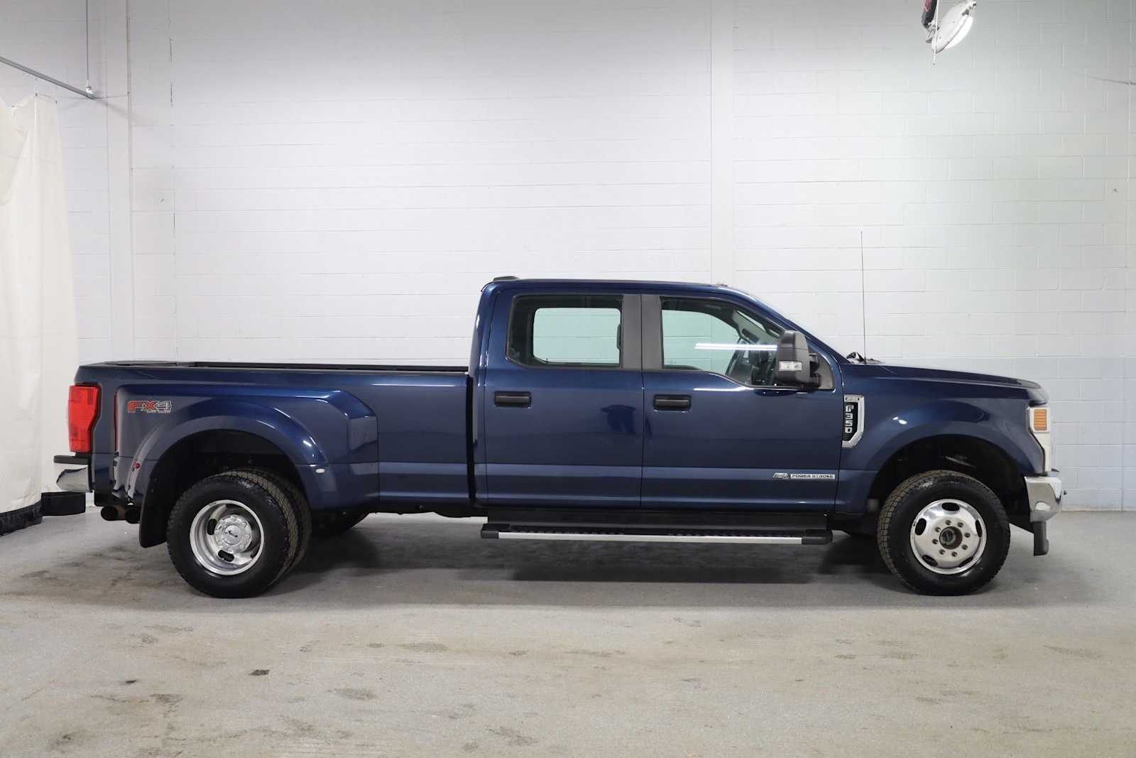 Thumbnail: 2020 Ford F-350 - 10