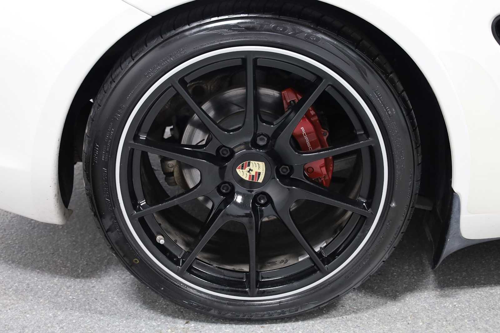 Thumbnail: 2012 Porsche Cayman - 26