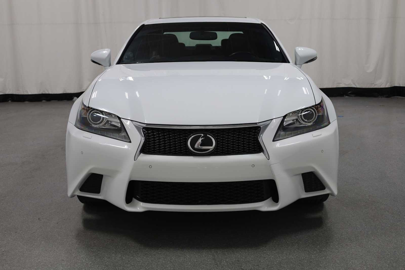 Thumbnail: 2015 Lexus GS - 14