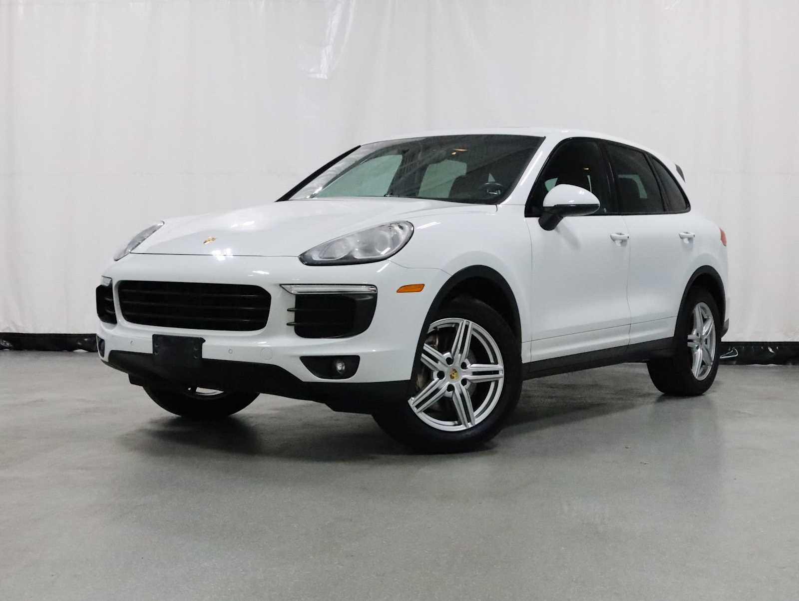 2016 Porsche Cayenne Base