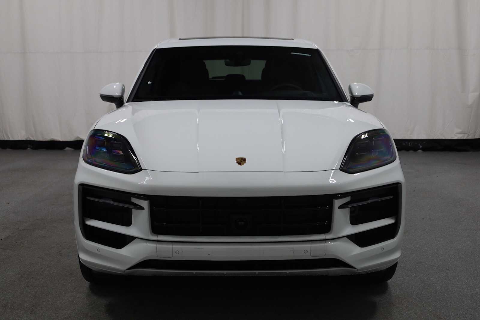 Thumbnail: 2025 Porsche Cayenne - 14