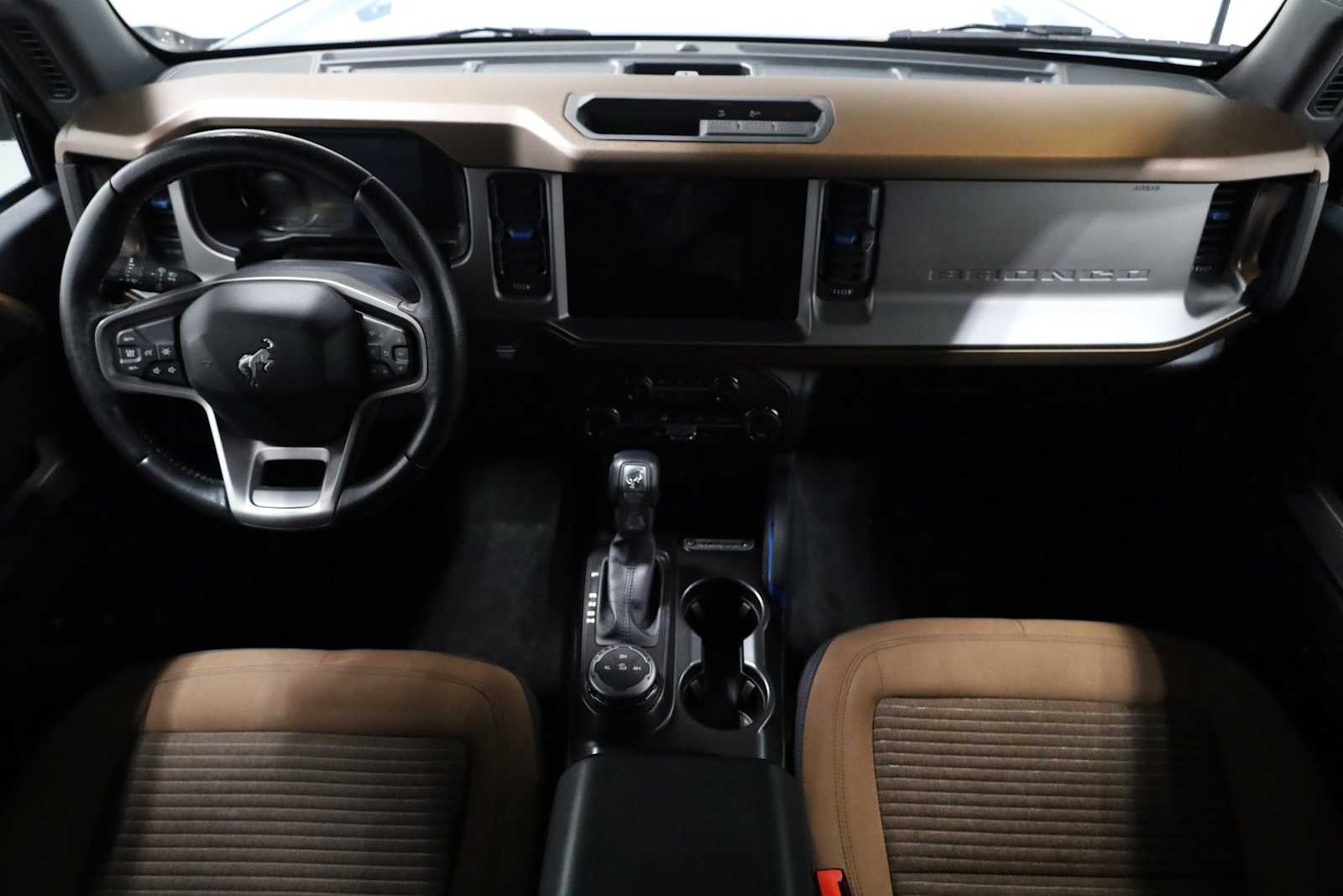 Thumbnail: 2021 Ford Bronco - 22