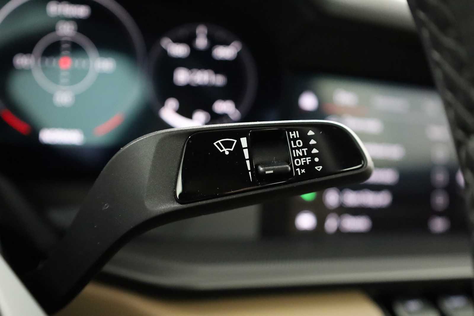 Thumbnail: 2024 Porsche 911 - 26