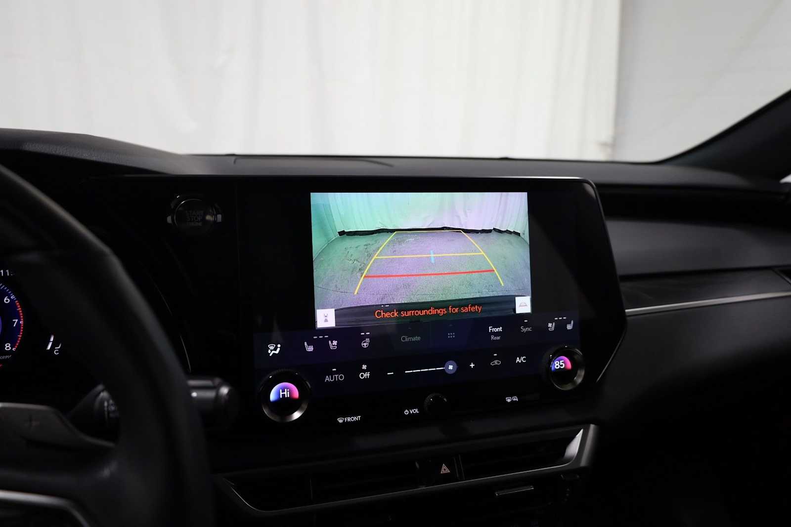 Thumbnail: 2023 Lexus RX - 32