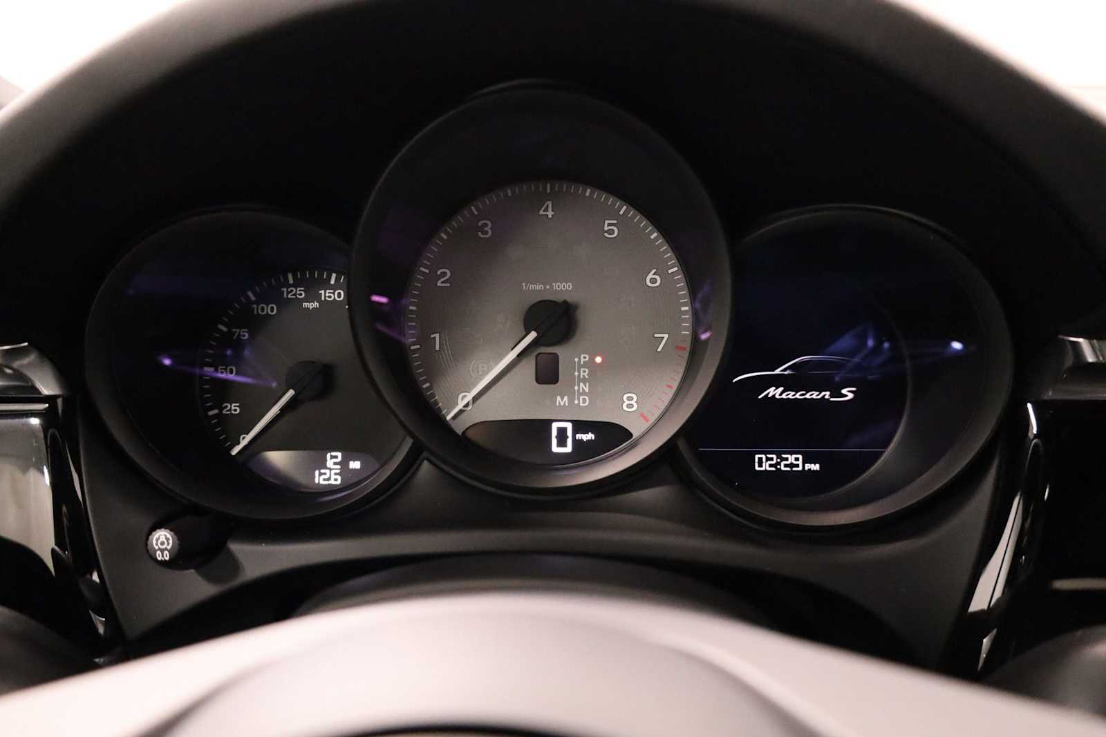 Thumbnail: 2026 Porsche Macan - 24