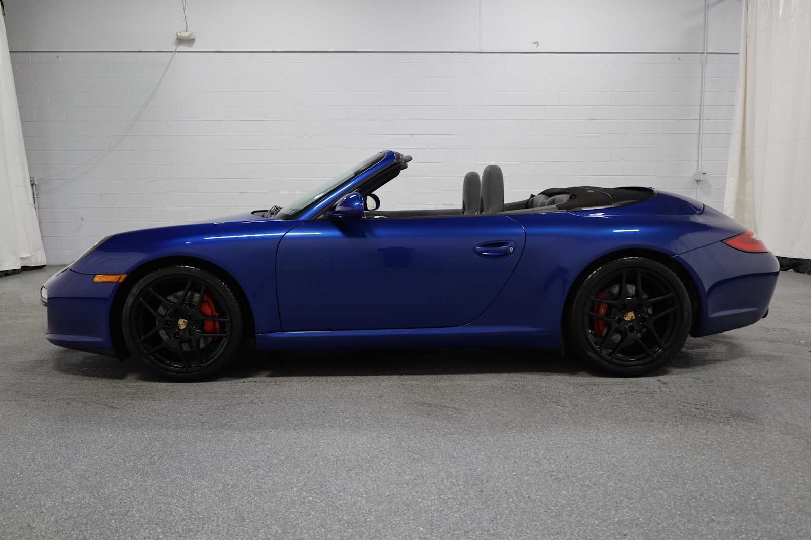 Thumbnail: 2009 Porsche 911 - 2