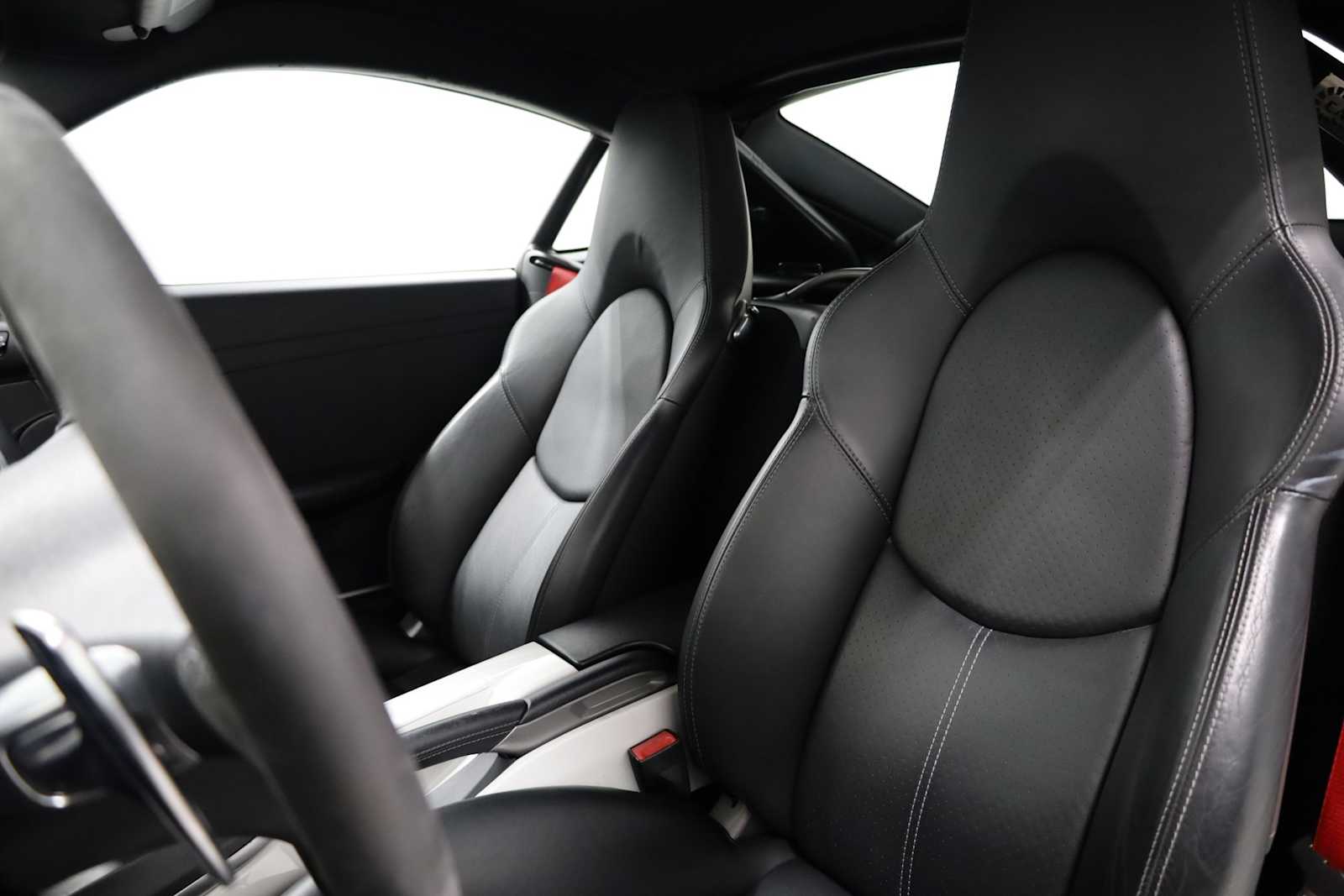 Thumbnail: 2012 Porsche Cayman - 5