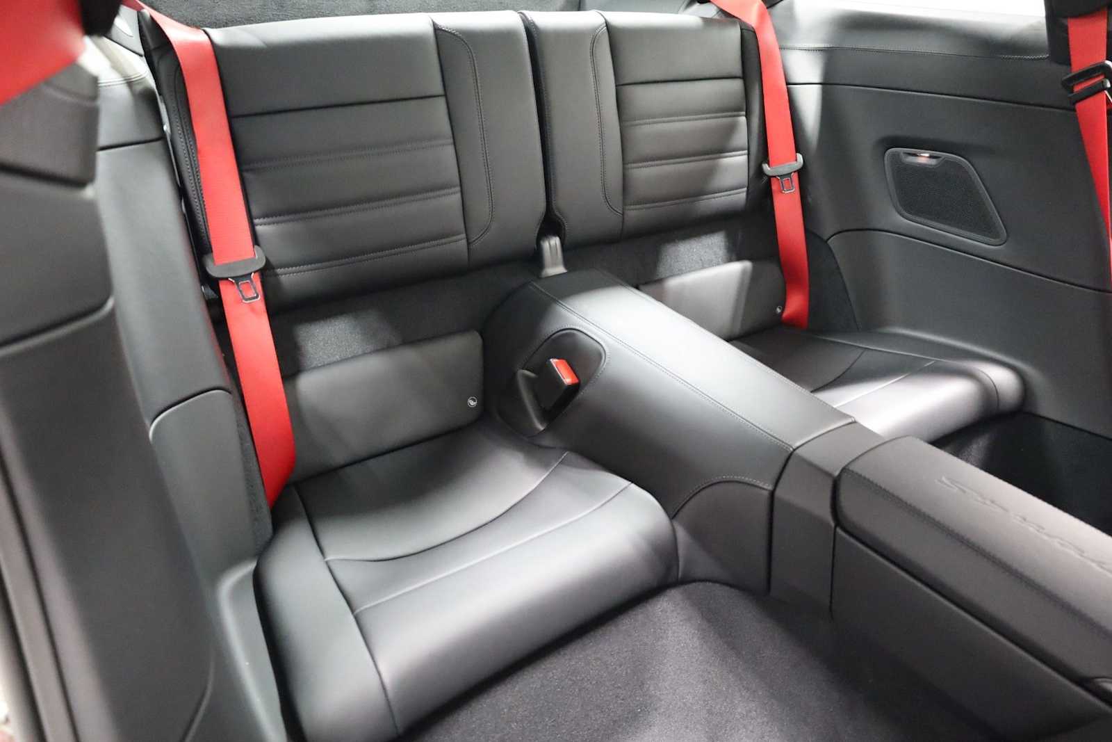 Thumbnail: 2026 Porsche 911 - 36